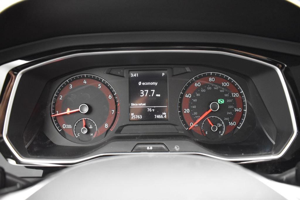 Used 2021 Volkswagen Jetta SE FWD image 8