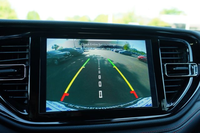 Used 2024 Dodge Durango GT image 17