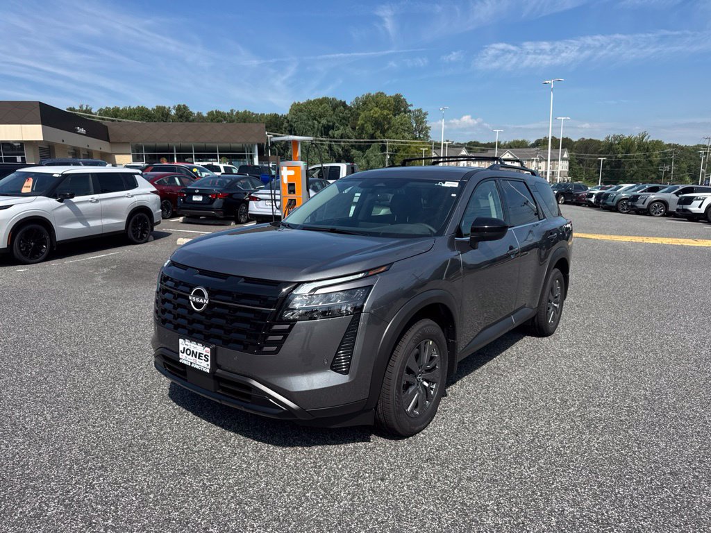 New 2026 Nissan Pathfinder SV