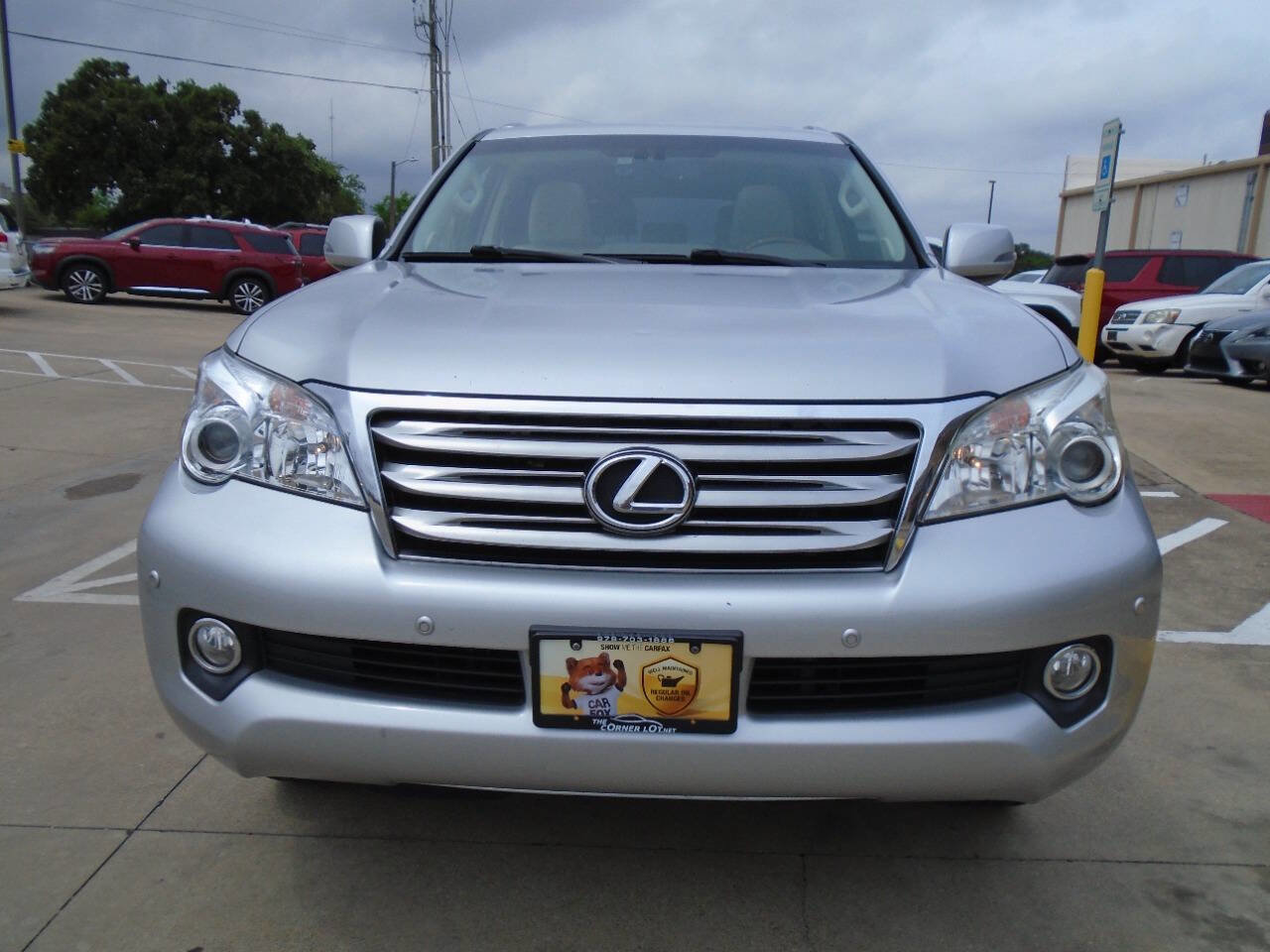 Used 2010 Lexus GX 460 image 2
