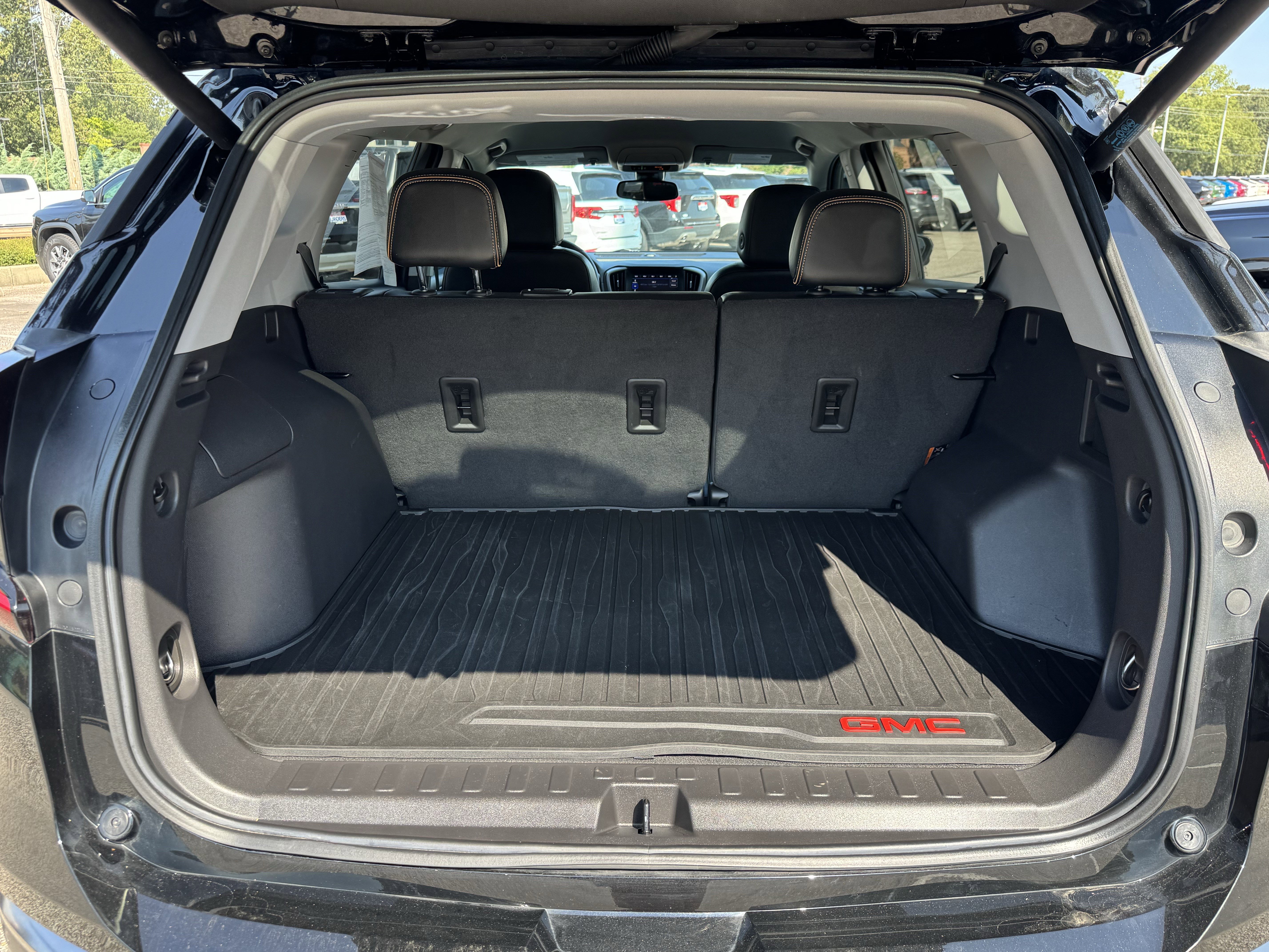 Used 2024 GMC Terrain AT4 image 13