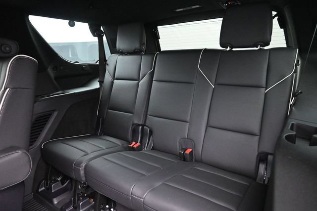 Certified 2025 Cadillac Escalade Premium Luxury w/ Touring Package AWD/4WD image 17
