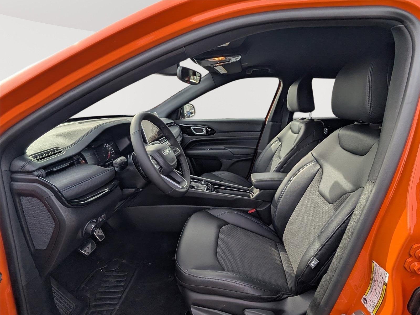 New 2026 Jeep Compass Latitude AWD/4WD image 10