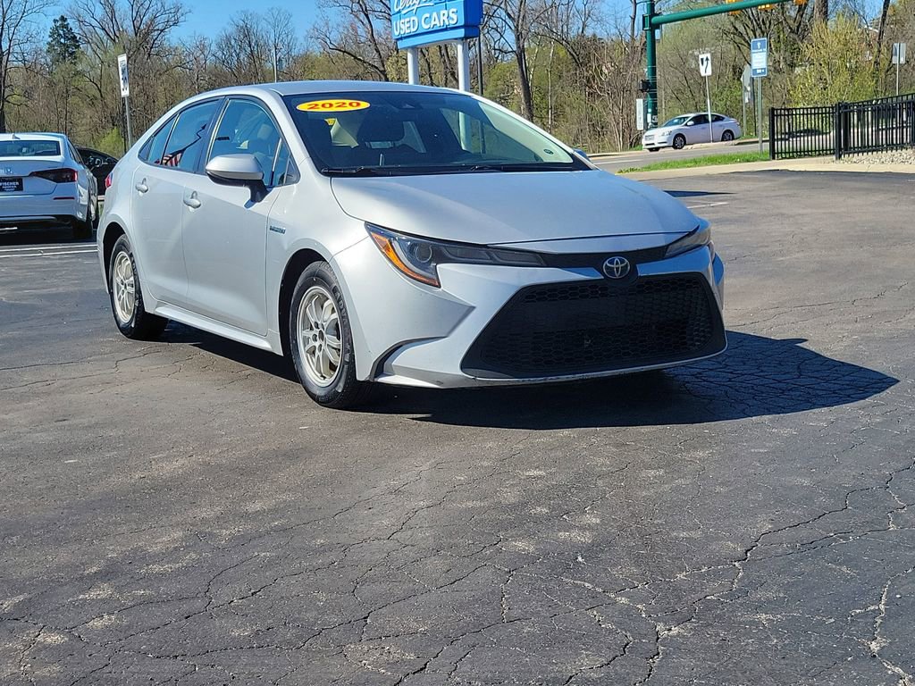 Used 2020 Toyota Corolla LE image 2