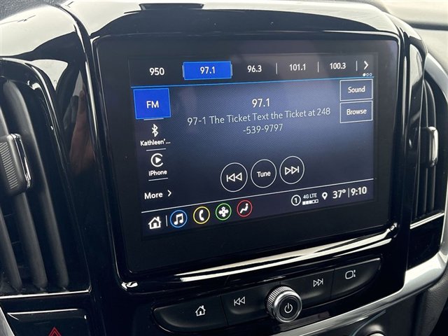 Used 2023 Chevrolet Traverse LT w/ LPO, Floor Liner Package image 13