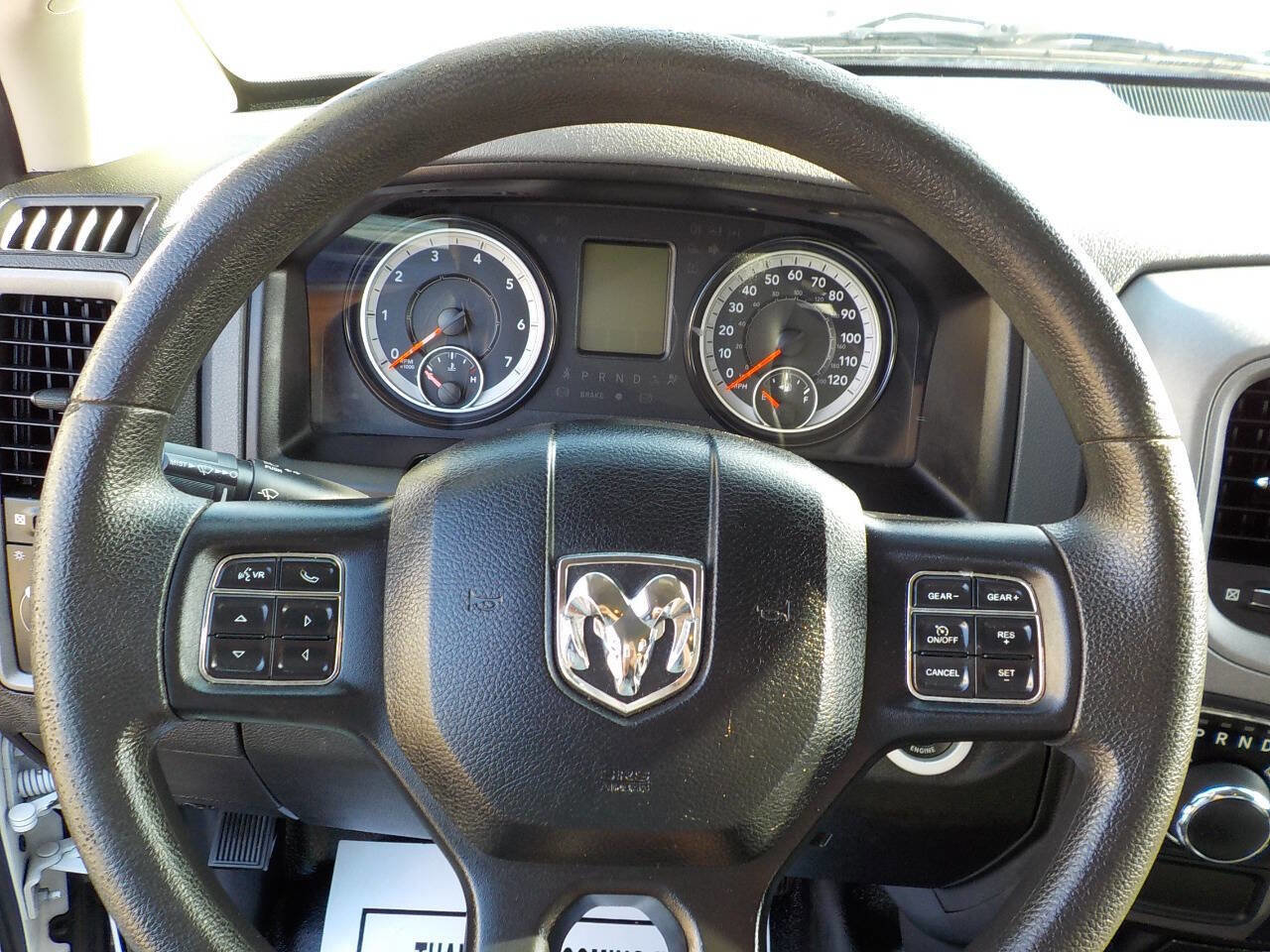 Used 2019 RAM 1500 Tradesman w/ Chrome Appearance Group RWD image 16