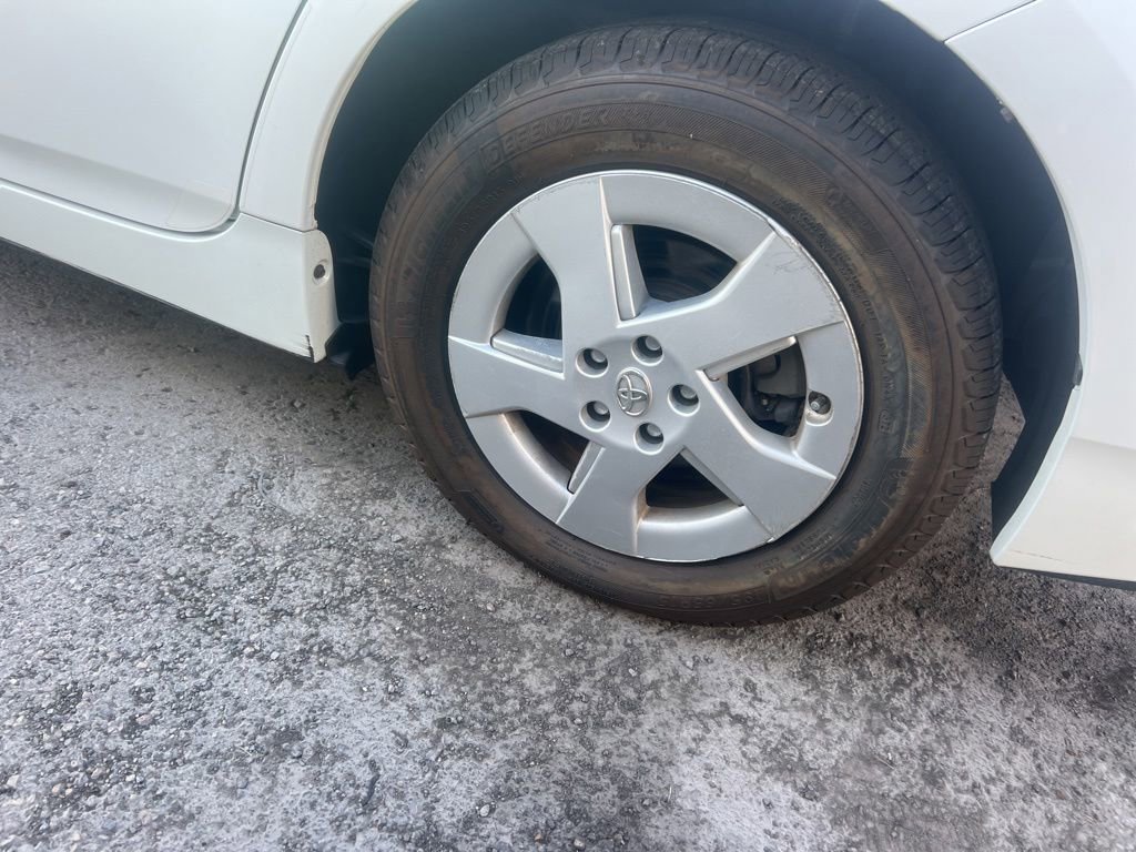 Used 2010 Toyota Prius Five FWD image 8