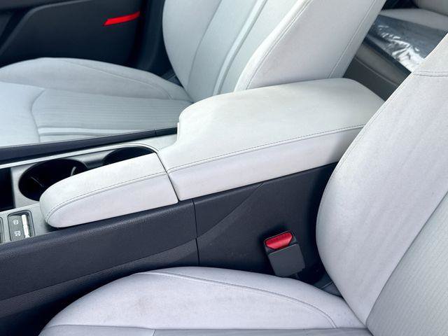 Used 2025 Hyundai Sonata SEL FWD image 22