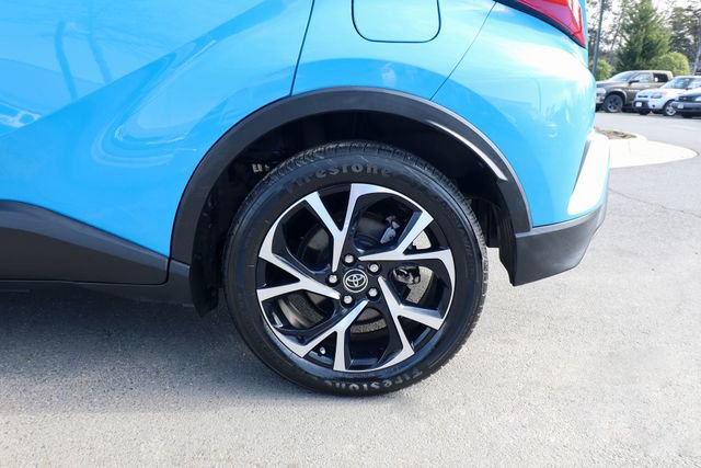 Used 2019 Toyota C-HR Limited image 42