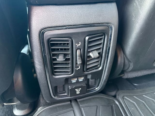 Used 2019 Jeep Grand Cherokee Limited image 16