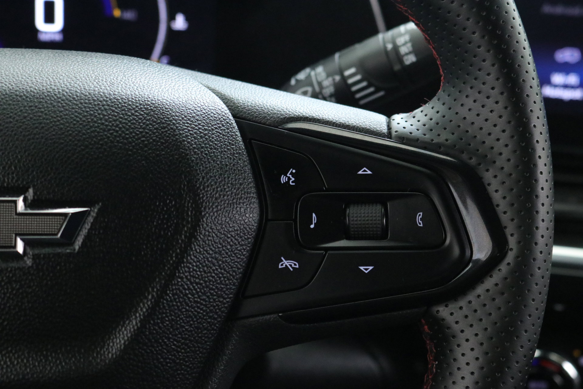 Used 2024 Chevrolet Trax RS w/ Driver Confidence Package image 15