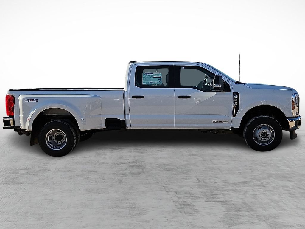 New 2026 Ford F350 XL w/ XL Chrome Package AWD/4WD image 12