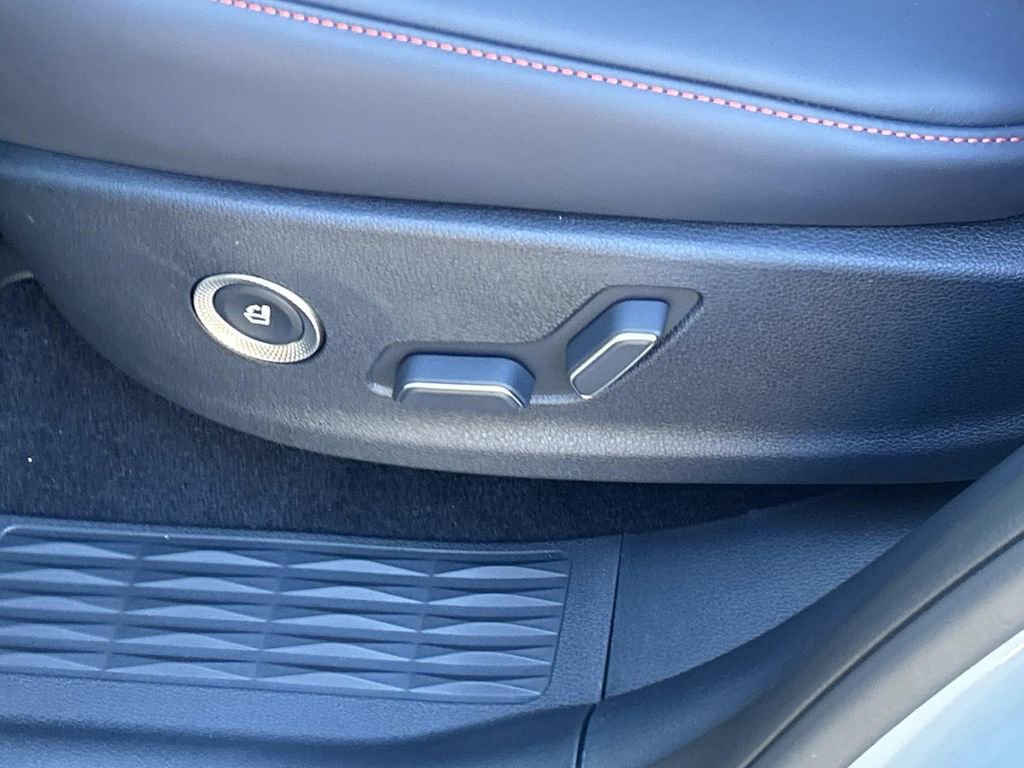 New 2026 Genesis GV80 3.5T e-SC image 19