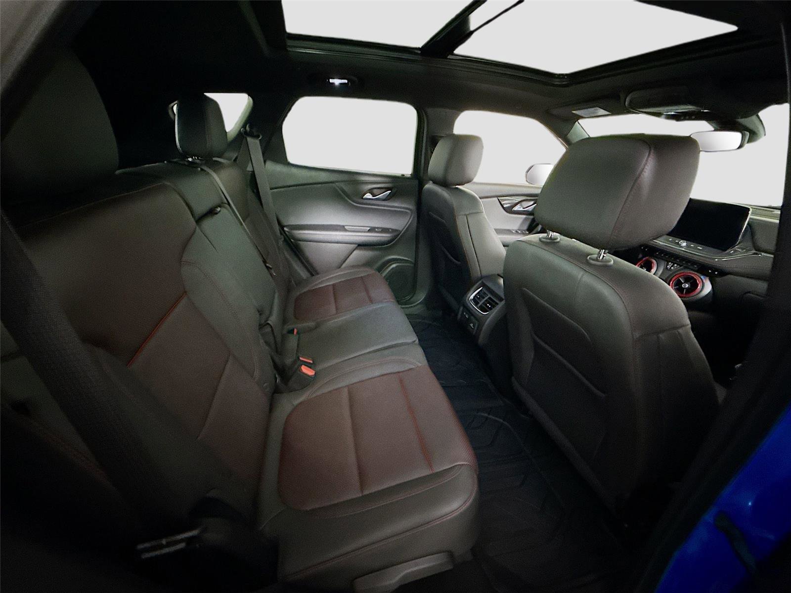 Used 2024 Chevrolet Blazer RS w/ Enhanced Convenience Package image 21