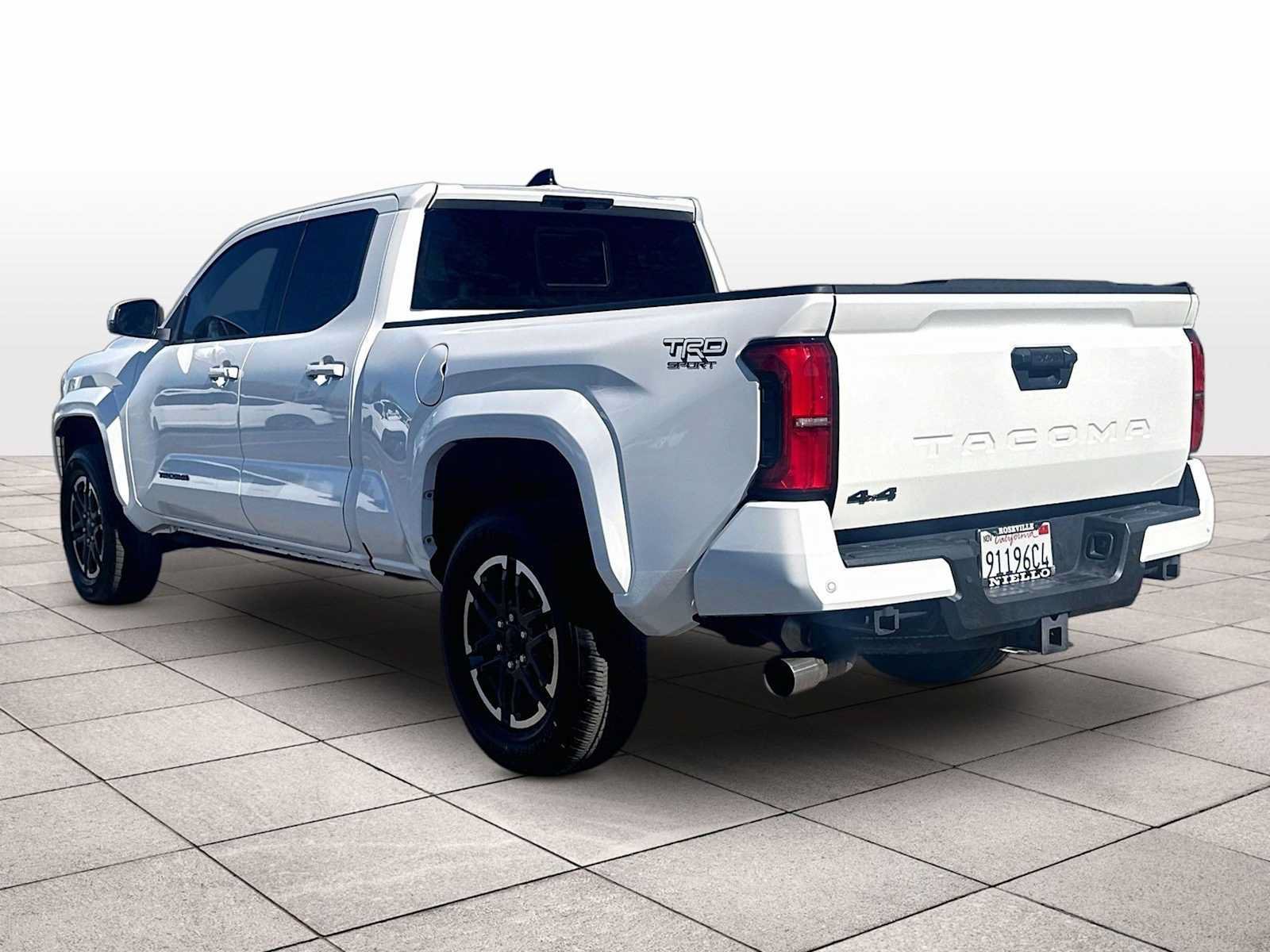 Used 2024 Toyota Tacoma TRD Sport w/ TRD Sport Upgrade Package AWD/4WD image 14
