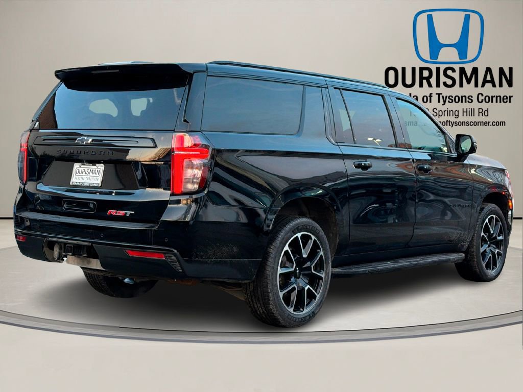 Used 2024 Chevrolet Suburban RST w/ Luxury Package image 4