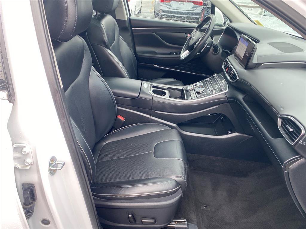 Used 2021 Hyundai Santa Fe SEL w/ Convenience + Premium Package AWD/4WD image 28