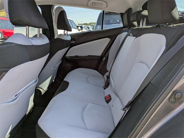 Used 2022 Toyota Prius LE image 12