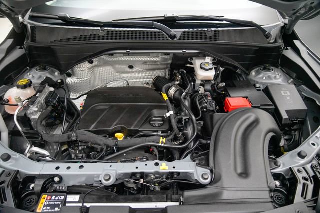 Used 2024 Chevrolet TrailBlazer LT w/ Driver Confidence Package FWD image 14