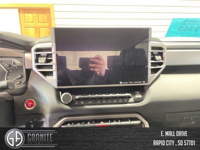 Used 2023 Toyota Tundra Limited image 19