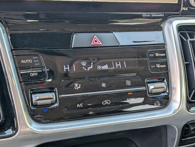 Used 2022 Kia Sorento SX image 29