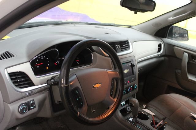 Used 2017 Chevrolet Traverse LS AWD/4WD image 10