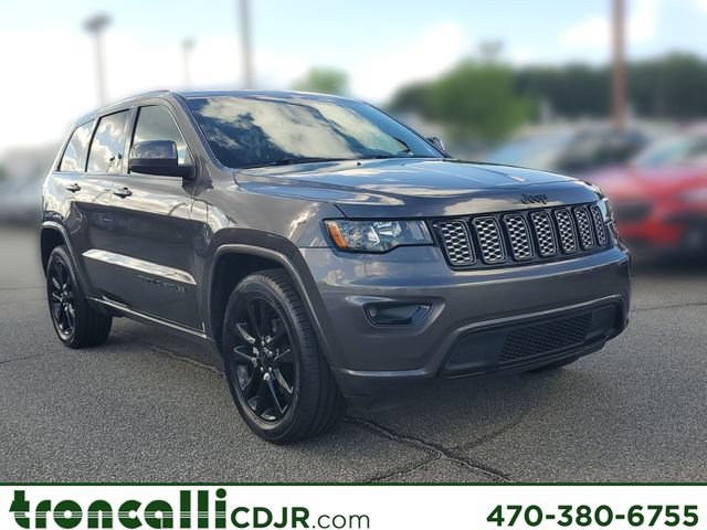 Certified 2018 Jeep Grand Cherokee Altitude RWD image 1
