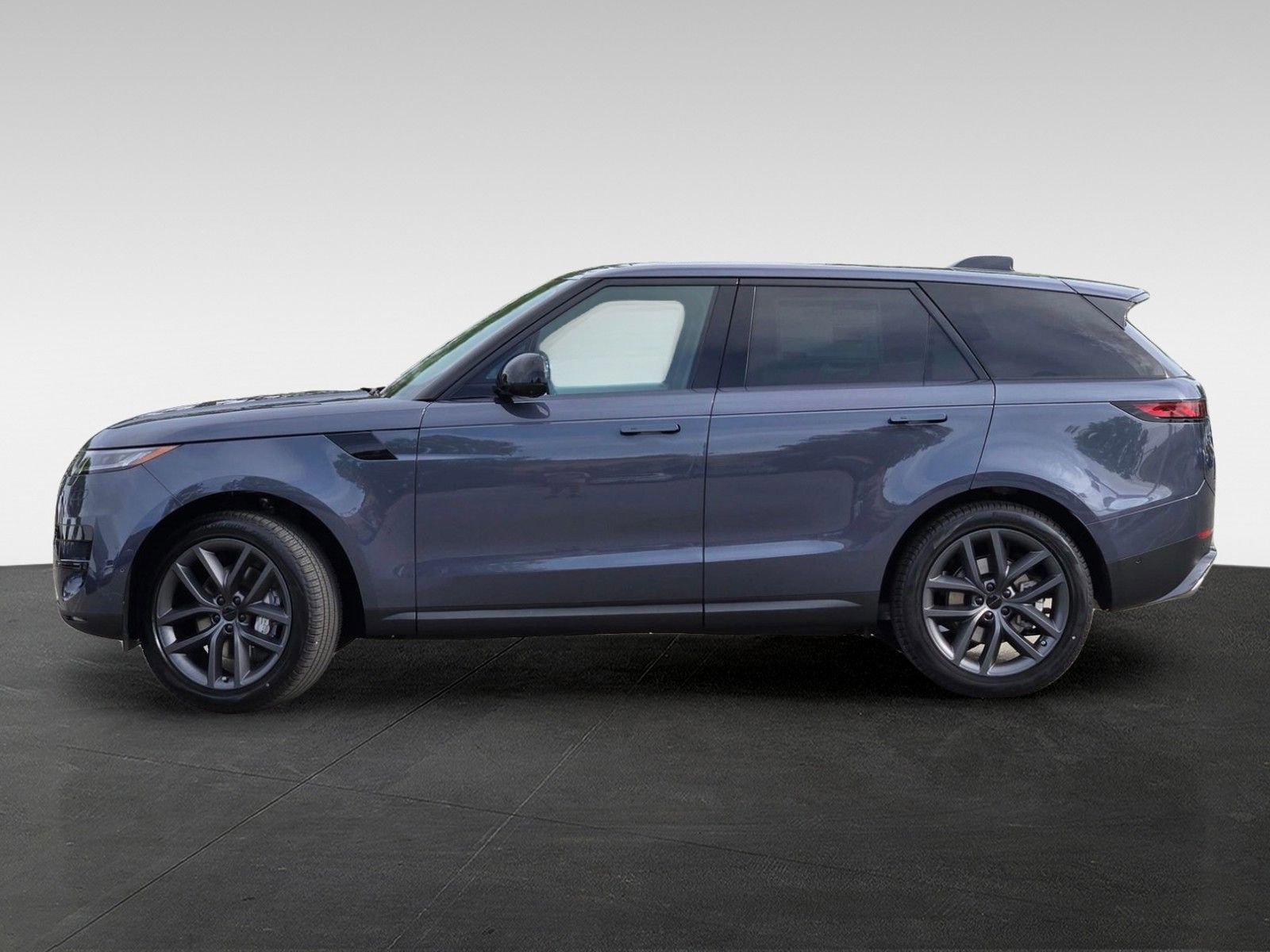 New 2026 Land Rover Range Rover Sport SE AWD/4WD image 3