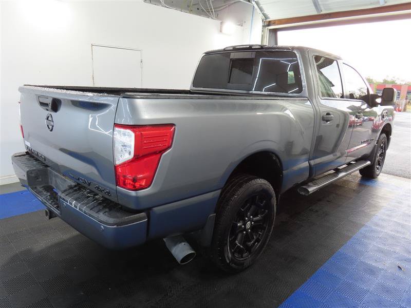 Used 2019 Nissan Titan SV w/ SV Convenience Package AWD/4WD image 14