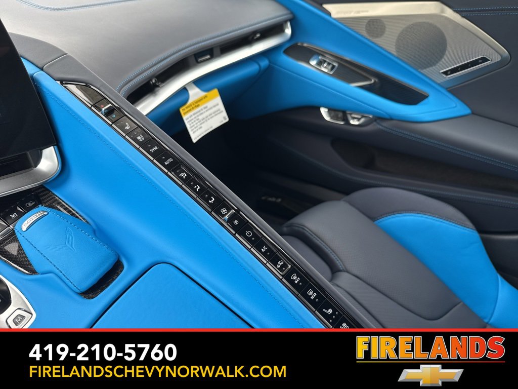 New 2025 Chevrolet Corvette Stingray w/ Z51 Performance Package image 19