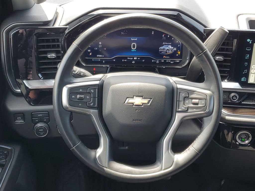 Used 2024 Chevrolet Silverado 1500 LT AWD/4WD image 24