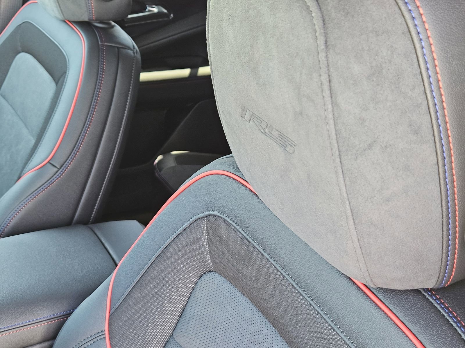 New 2025 Chevrolet Blazer EV RS image 22