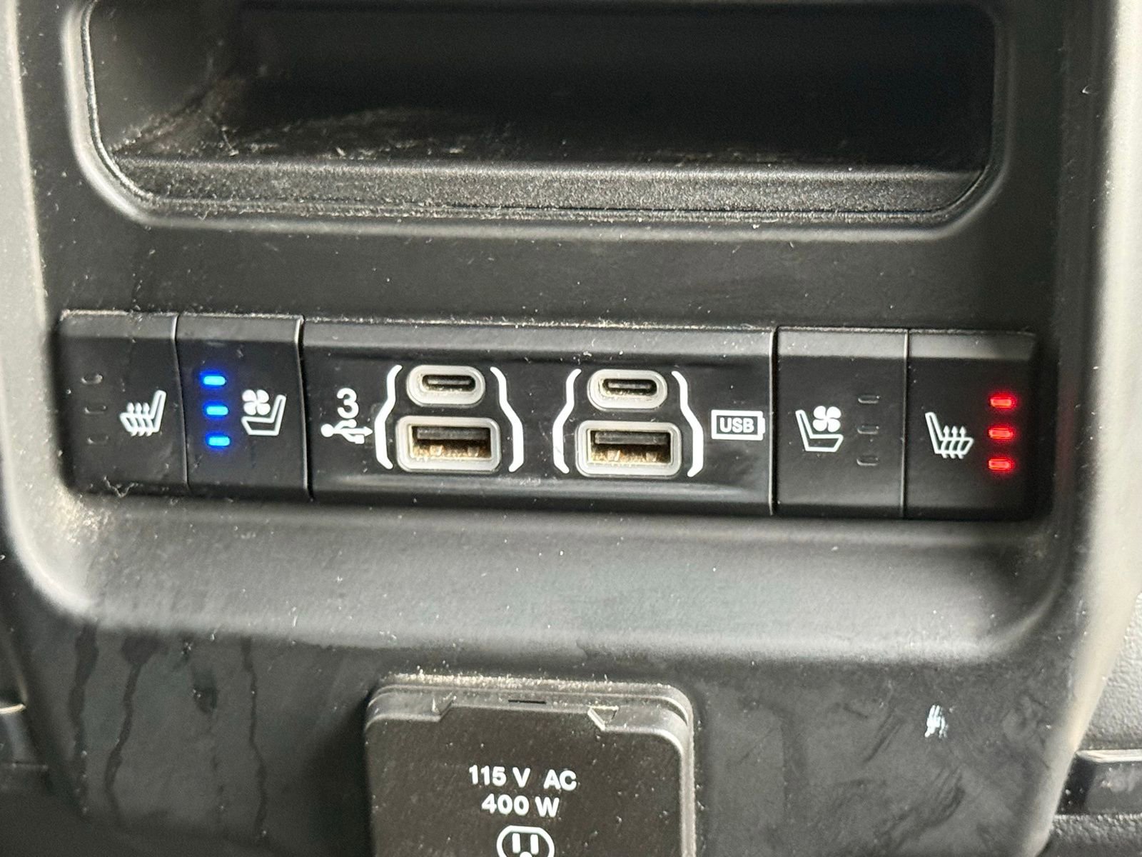 Used 2019 RAM 1500 Limited image 17