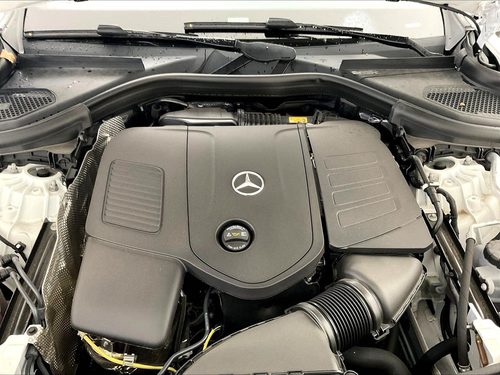 Used 2026 Mercedes-Benz GLC 300 4MATIC image 30