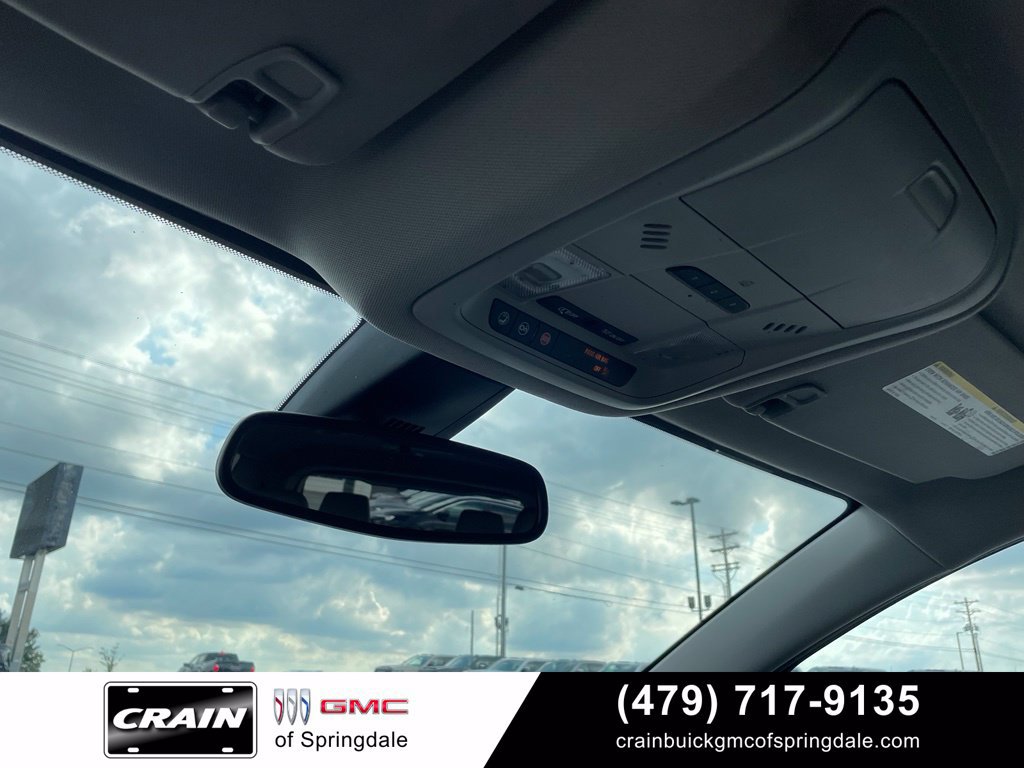 Used 2023 GMC Acadia SLT FWD image 21