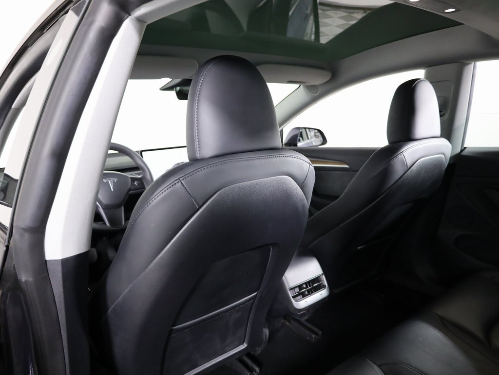 Used 2023 Tesla Model 3 Standard Range image 36