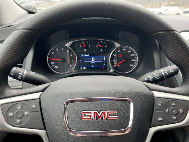 Used 2023 GMC Acadia SLE image 13