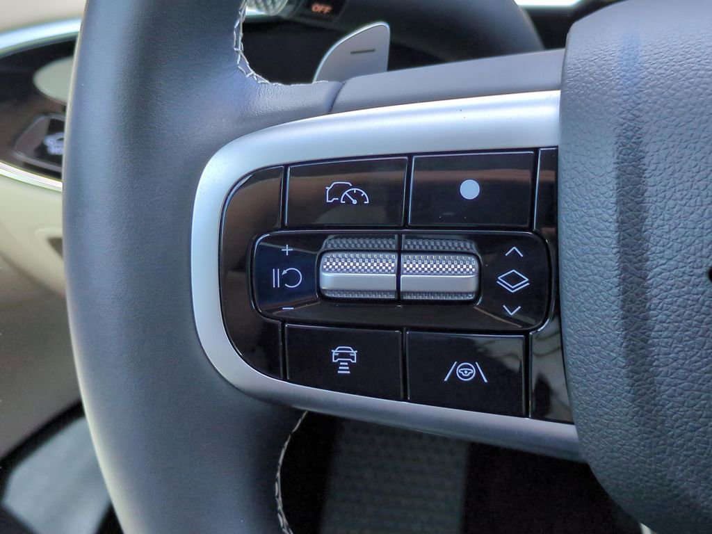 Used 2026 Genesis GV70 2.5T image 21