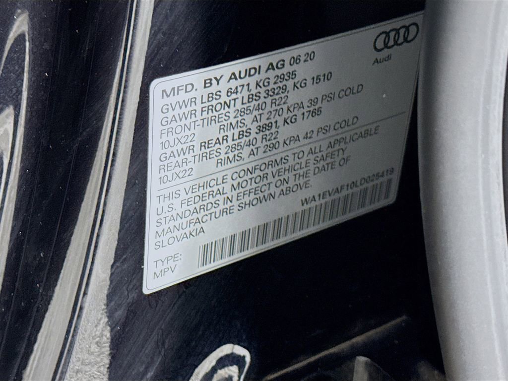 Used 2020 Audi Q8 Premium Plus w/ Premium Plus Package AWD/4WD image 34