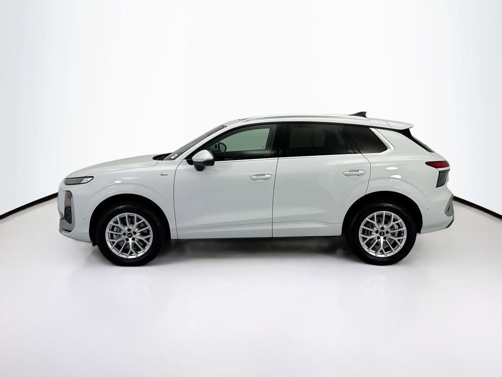 Used 2026 Audi Q3 quattro 2.0T AWD/4WD image 8