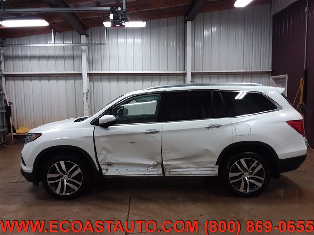 Used 2017 Honda Pilot Elite image 6