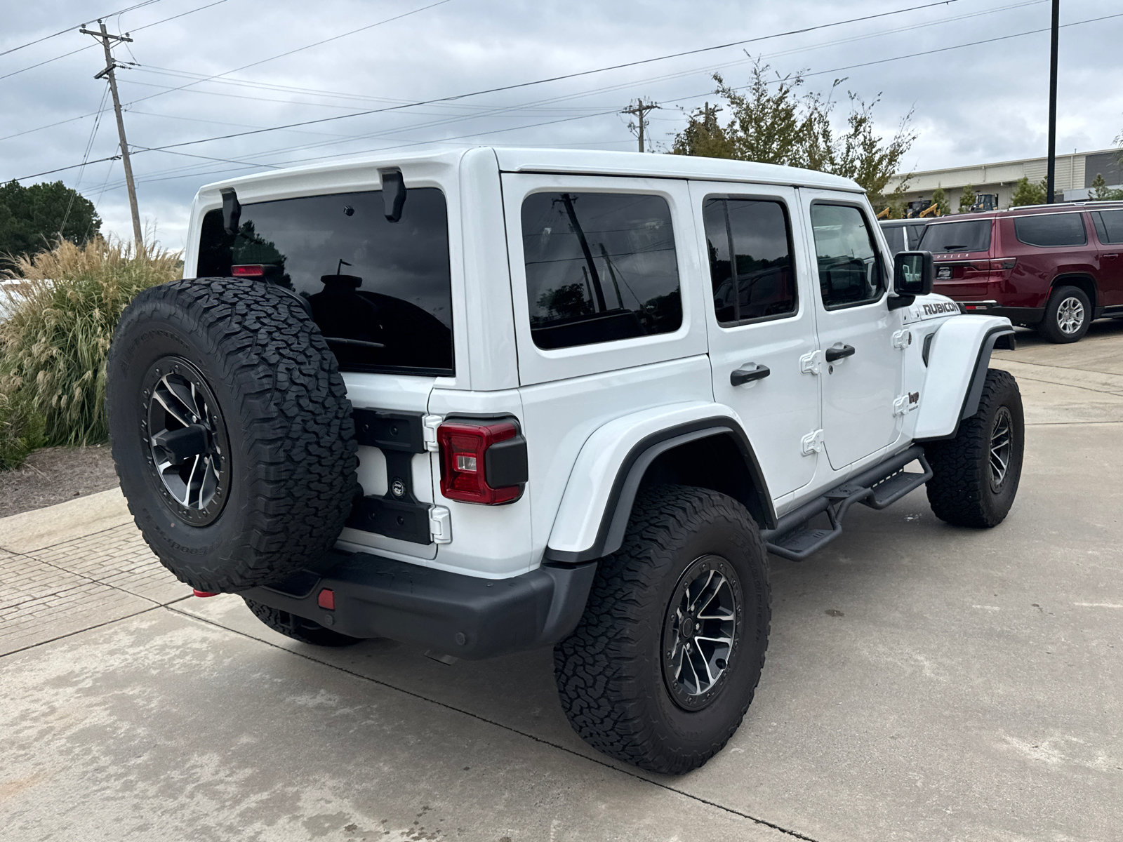 Used 2026 Jeep Wrangler Unlimited Rubicon AWD/4WD image 8