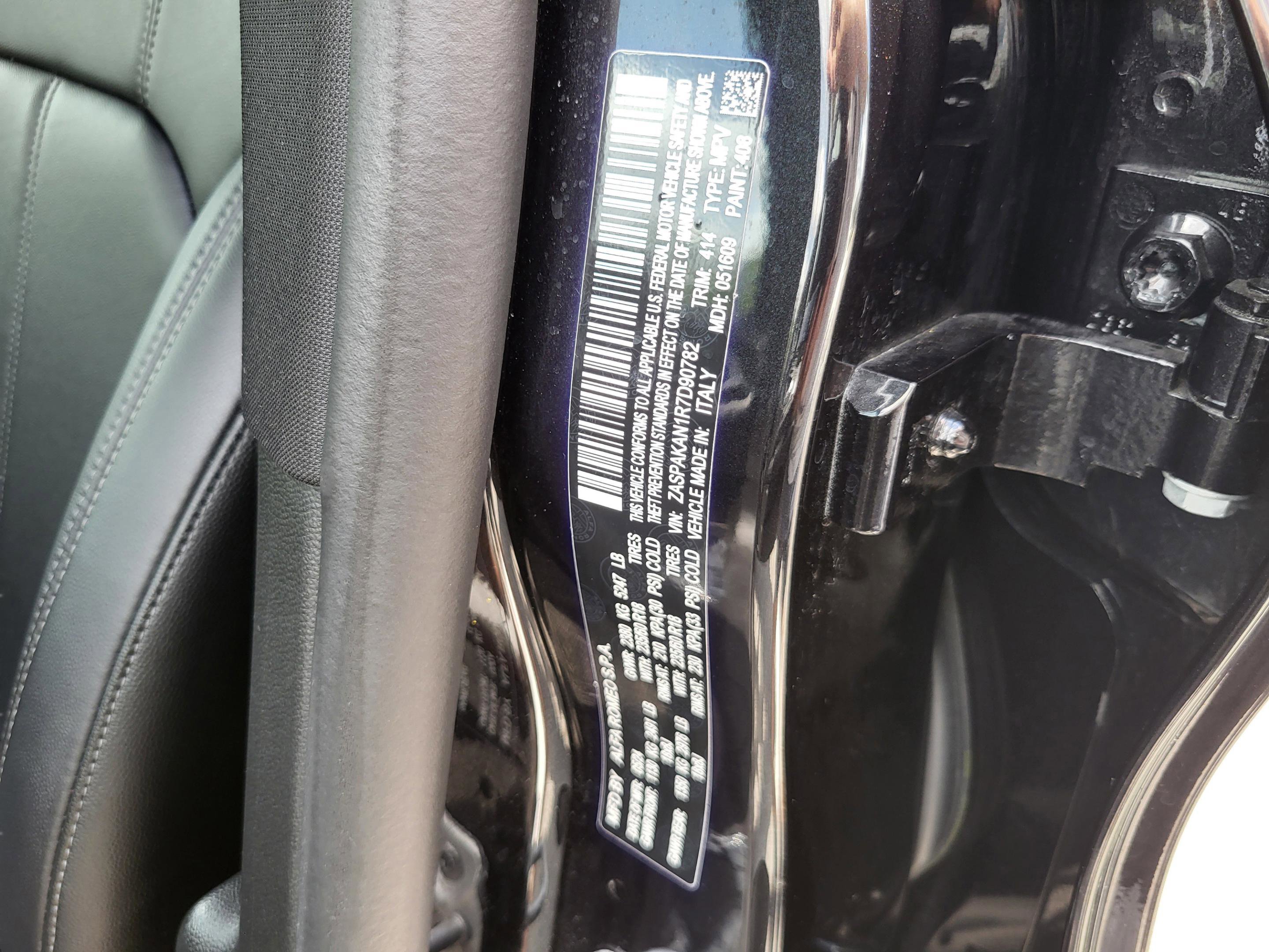 Used 2024 Alfa Romeo Stelvio Sprint image 74