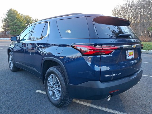 Used 2023 Chevrolet Traverse LT image 11