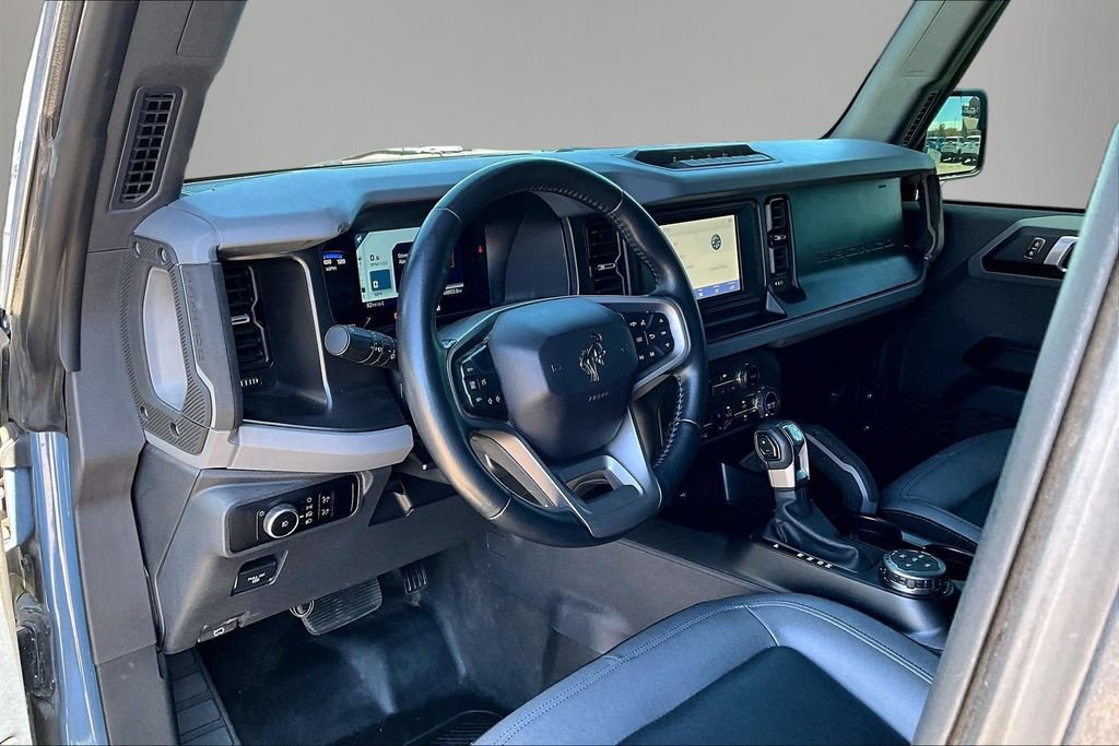 Used 2023 Ford Bronco Big Bend w/ Sasquatch Package AWD/4WD image 16