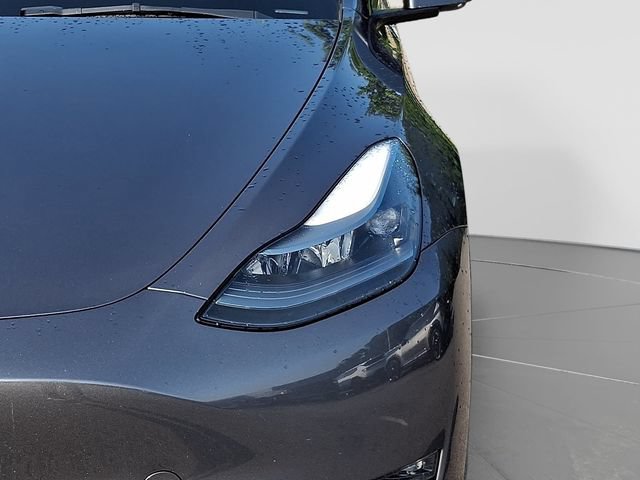 Used 2023 Tesla Model Y Long Range AWD/4WD image 9