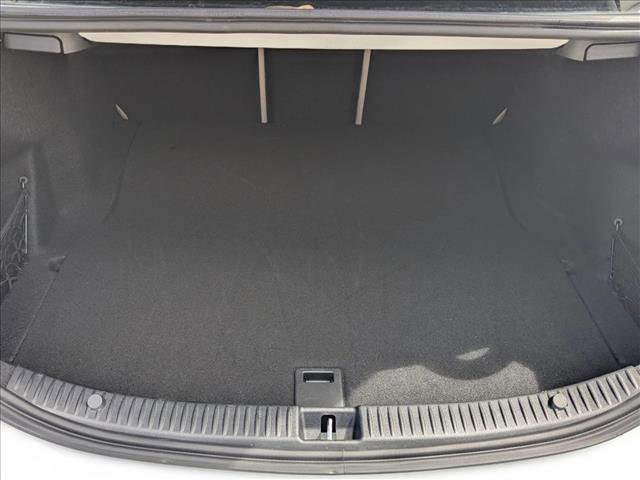 Used 2016 Mercedes-Benz C 300 Sedan image 6