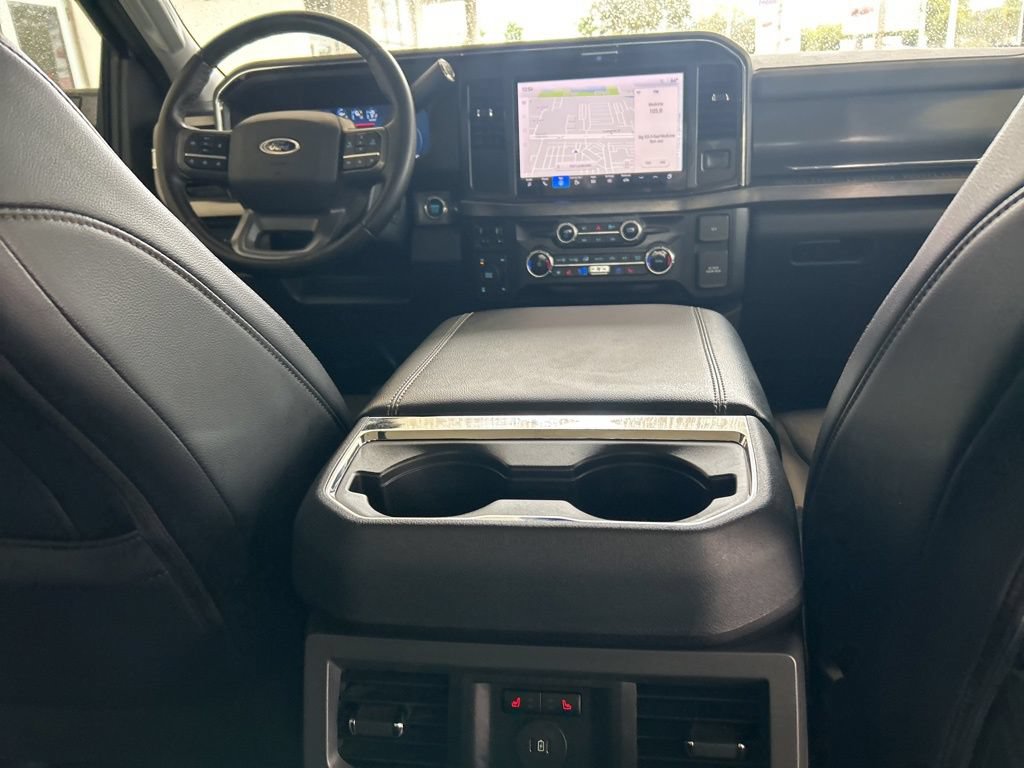 Used 2025 Ford F350 Lariat AWD/4WD image 32