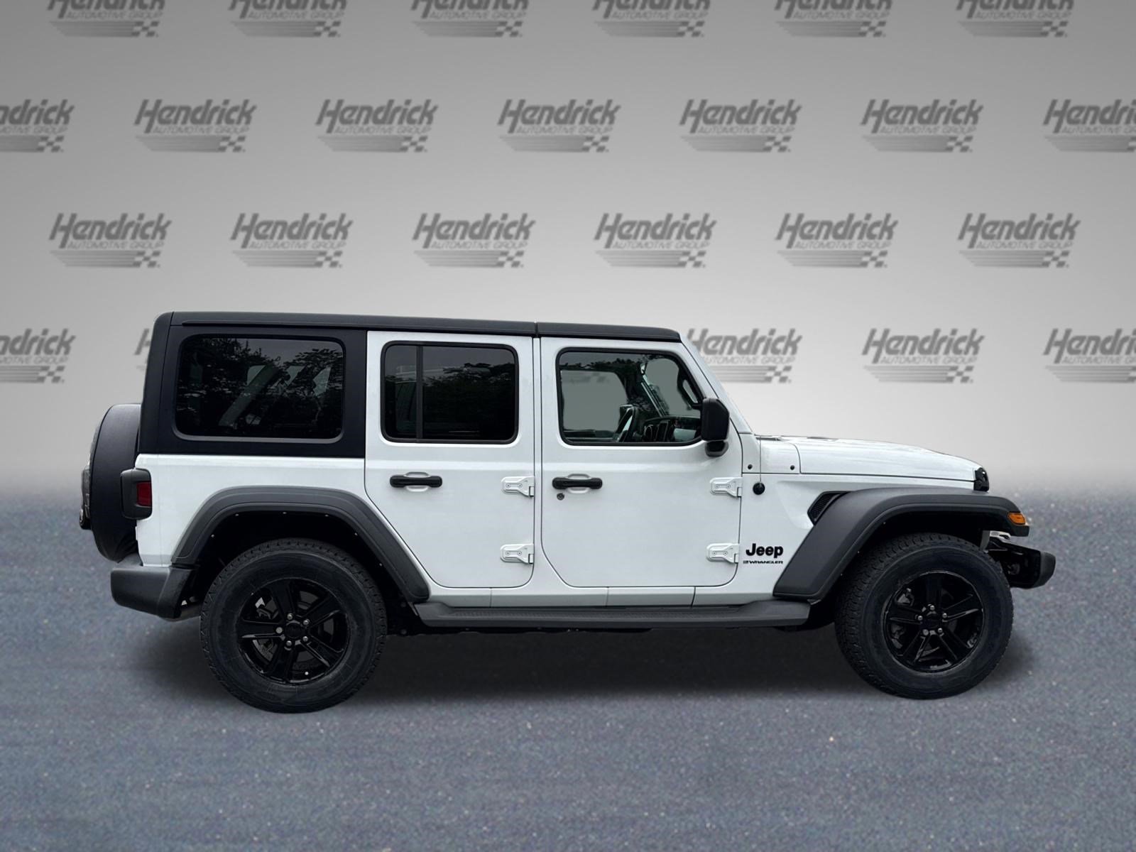 Used 2023 Jeep Wrangler Unlimited Sport image 10