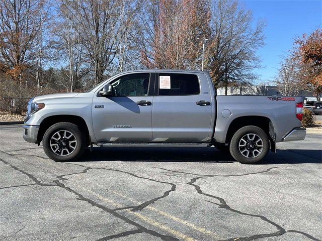 Used 2018 Toyota Tundra SR5 w/ SR5 Upgrade Package image 2